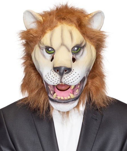 Maschera di leone realistico con pelliccia