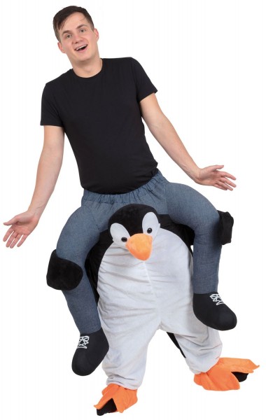 Costume da pinguino sulle spalle