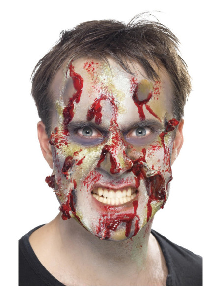 Latex Zombie Make-up 10