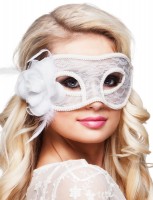 Voorvertoning: Onschuldig oogmasker met bloem over wit
