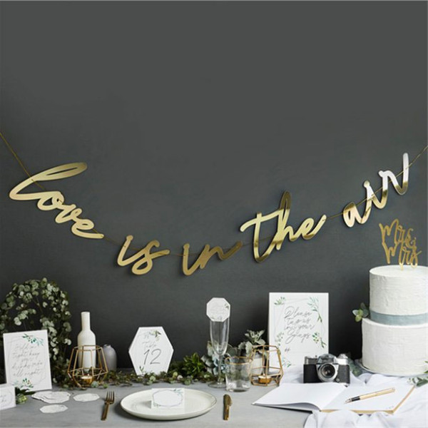 Love is in the Air garland gold 2m