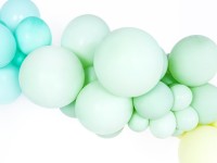 Preview: 50 party star balloons pistachio 27cm