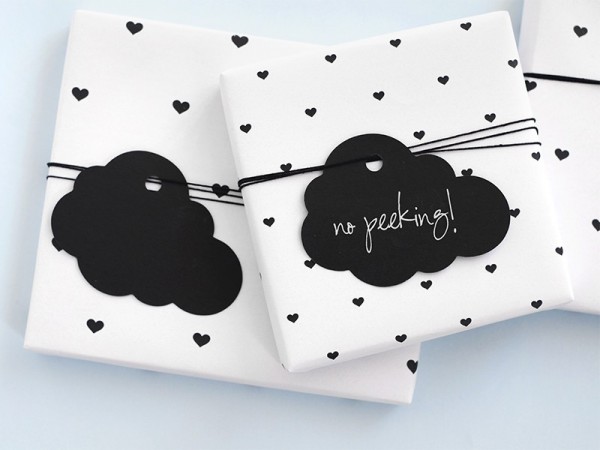 6 clouds gift tags black 3
