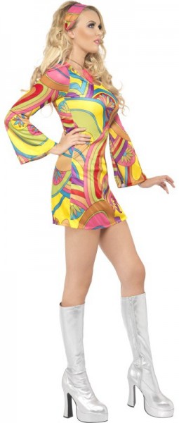 Mini sukienka w kolorze disco z lat 60.3