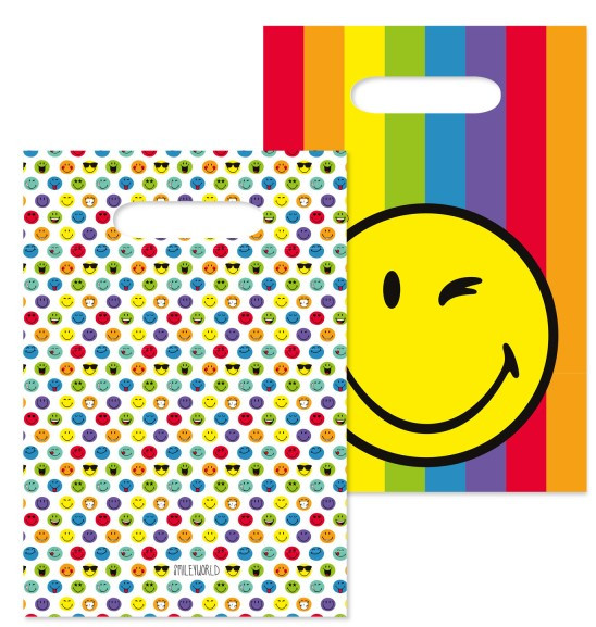 8 Smile the World gift bags