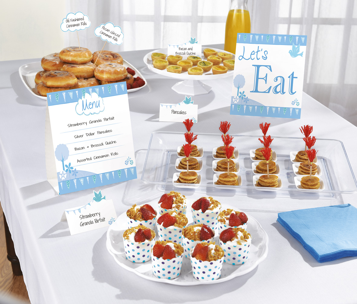 Ensemble buffet 12 pièces communion bleu | Party.fr