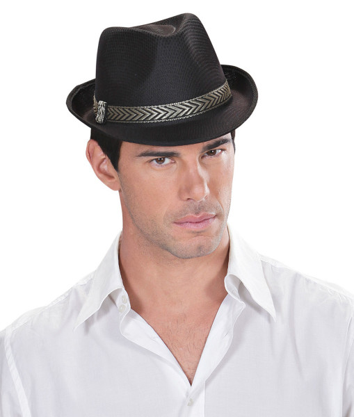 Elegante sombrero fedora negro
