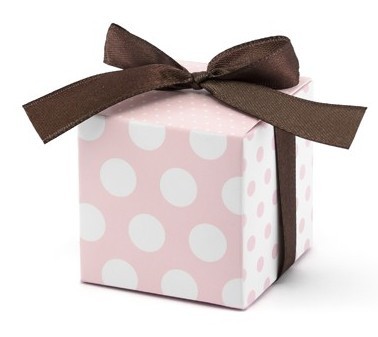 10 pudełek upominkowych w biało-różowe kropki z kokardką 5x5x5 cm