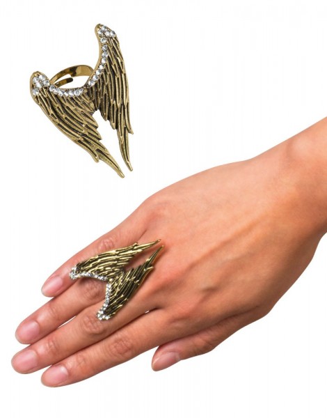 Imponujący złoty pierścionek ze skrzydłami