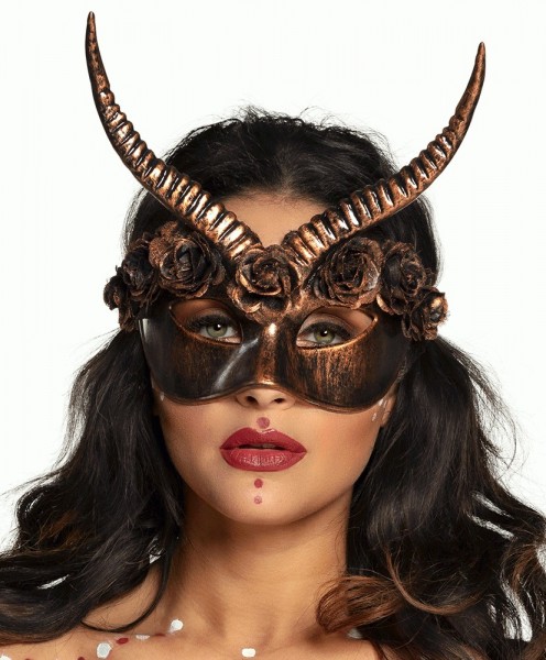 Voodoo mask daughter of Satan