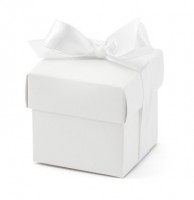 10 pudełek na prezenty Królewna Śnieżka 5cm