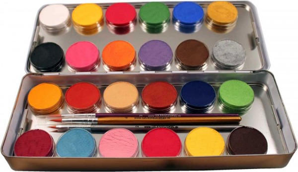 Make-Up Palette Mit 24 Farben Und 3 Pinseln