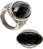 Schwarzer Gothic-Ring Aus Silber