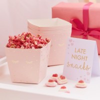 8 Pamper Party Snack Boxes & Sign