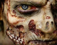 Vista previa: Maquillaje especial de cara de zombie
