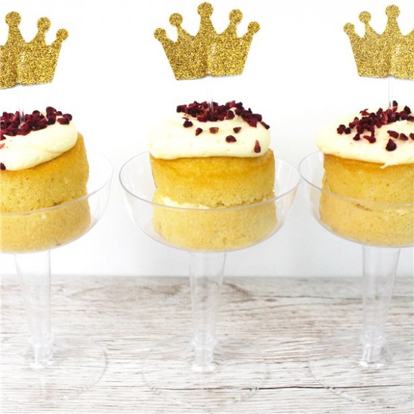 12 couronnes dorées pour gâteau
