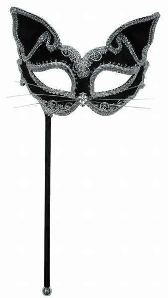 Máscara de gato elegante en la barra