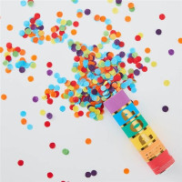Voorvertoning: Regenboog confetti kanon
