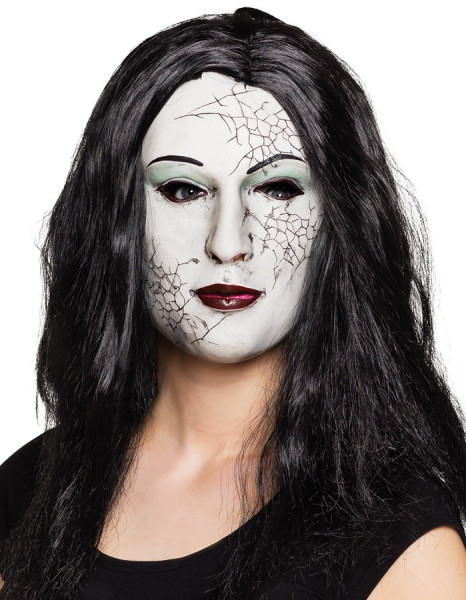 Vampire mask with black hair