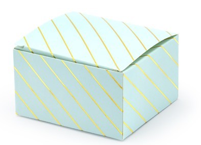 10 Cheerful Birthday gift boxes mint turquoise