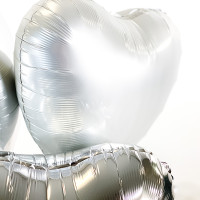 Vorschau: 5 Heliumballons in der Box Mixed Silver & White Hearts